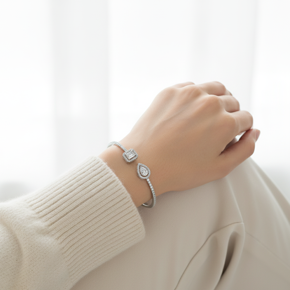 Luxury Women's Bracelet