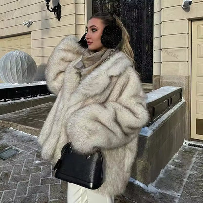 Elegant Women's Fur Coat